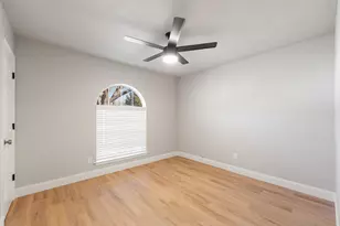 1613 Lamplighter Ln, Edgecliff Village, TX 76134 - Photo 18