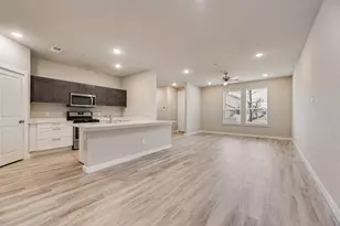 2412 Freshwater Ln, McKinney, TX 75071 - Photo 12