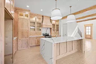 2513 Embrey Pl, Fort Worth, TX 76111 - Photo 10