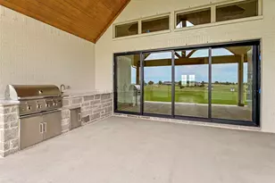 7435 S Aberdeen Dr, Cleburne, TX 76033 - Photo 16