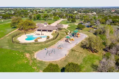 7435 S Aberdeen Drive, Cleburne, TX 76033 - Photo 34