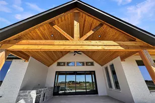 7435 S Aberdeen Dr, Cleburne, TX 76033 - Photo 6