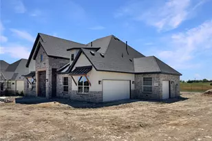 7435 S Aberdeen Dr, Cleburne, TX 76033 - Photo 4