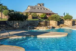 7435 S Aberdeen Dr, Cleburne, TX 76033 - Photo 18