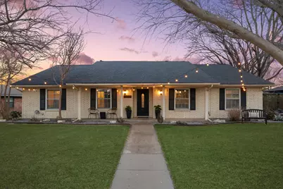 2704 Hunters Creek Drive, Plano, TX 75075 - Photo 1