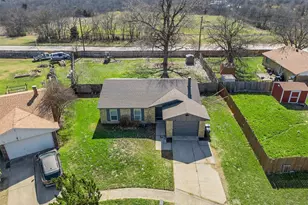 2308 Foxglen Ct, Fort Worth, TX 76131 - Photo 4