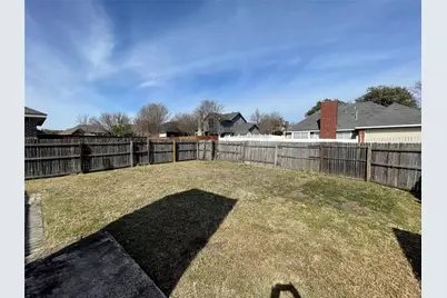 809 Windy Meadow Drive, DeSoto, TX 75115 - Photo 4