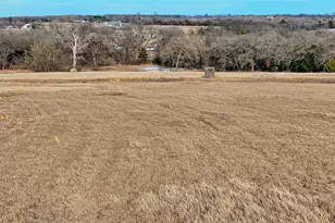 2168 Fruitland Rd, Sunset, TX 76270 - Photo 32