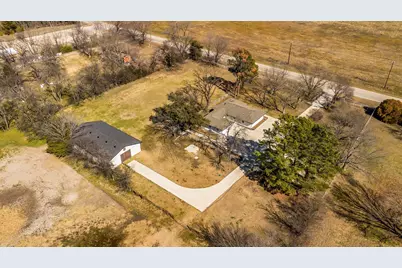 3109 Fm 1183, Ennis, TX 75119 - Photo 32