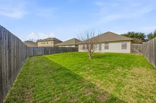 524 Paddle Dr, Crowley, TX 76036 - Photo 22
