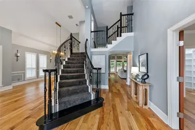 806 Parkwood Court, McKinney, TX 75072 - Photo 6
