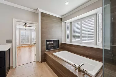 806 Parkwood Court, McKinney, TX 75072 - Photo 24