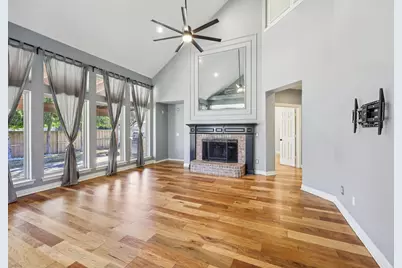 806 Parkwood Court, McKinney, TX 75072 - Photo 16