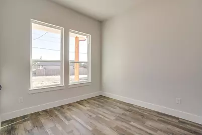 1406 Dorado Drive, Granbury, TX 76048 - Photo 32