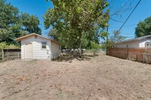 725 W Brock St, Denison, TX 75020 - Photo 18
