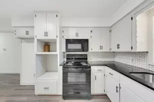 725 W Brock St, Denison, TX 75020 - Photo 6