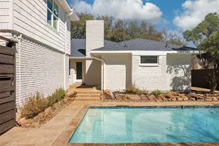 9666 Whitehurst Dr, Dallas, TX 75243 - Photo 26