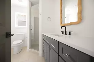 9666 Whitehurst Dr, Dallas, TX 75243 - Photo 22