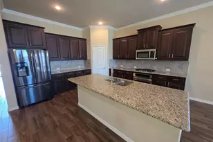 2021 Milano Ln, Lewisville, TX 75077 - Photo 16