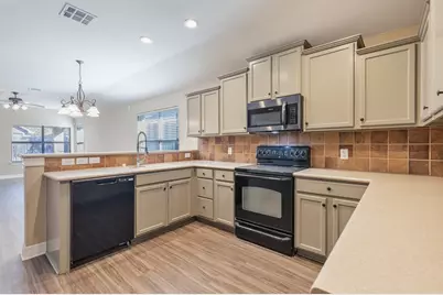 1617 Nighthawk Drive, Little Elm, TX 75068 - Photo 6