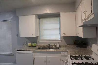 100 E Brown Street, Princeton, TX 75407 - Photo 2