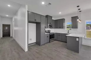 510 Don Ln, Itasca, TX 76055 - Photo 12