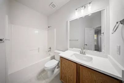 6000 Meadowglen Drive, Denton, TX 76226 - Photo 22