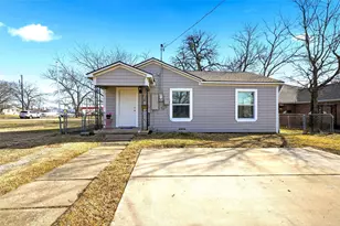 1823 N Crockett St, Sherman, TX 75092 - Photo 2