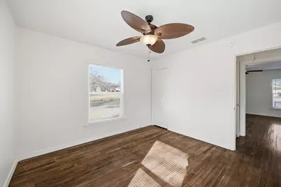 1823 N Crockett Street, Sherman, TX 75092 - Photo 14