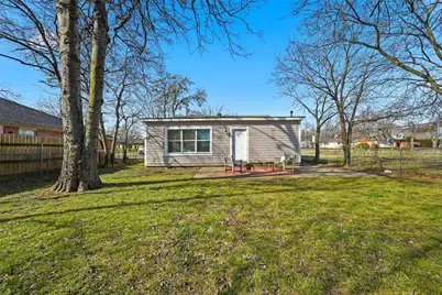 1823 N Crockett Street, Sherman, TX 75092 - Photo 16