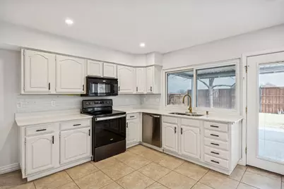 4208 Blackwillow Drive, Mesquite, TX 75150 - Photo 8