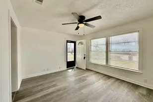 1509 SE 18th St, Mineral Wells, TX 76067 - Photo 4