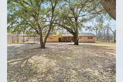 520 Quaid Street, Marlin, TX 76661 - Photo 2