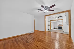 3241 Aurora St, Haltom City, TX 76117 - Photo 4
