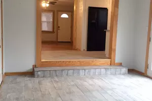 3241 Aurora St, Haltom City, TX 76117 - Photo 6