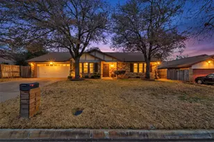 3809 Melstone Dr, Arlington, TX 76016 - Photo 1