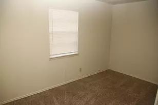 401 Hallvale Dr, Fort Worth, TX 76108 - Photo 12