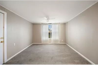 806 Buckalew Street, Dallas, TX 75208 - Photo 14