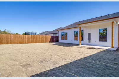 1406 Dorado Drive, Granbury, TX 76048 - Photo 38