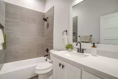 1406 Dorado Drive, Granbury, TX 76048 - Photo 30