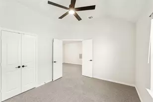 129 Silverleaf Dr, Balch Springs, TX 75181 - Photo 34