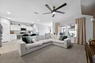 721 Whitecomb Ln, Justin, TX 76247 - Photo 6