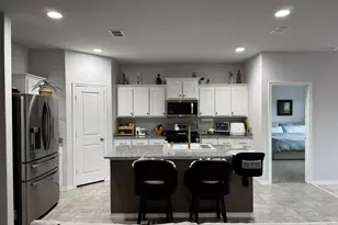 721 Whitecomb Ln, Justin, TX 76247 - Photo 6