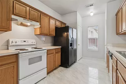 3805 Brandon Park Drive, Garland, TX 75044 - Photo 8