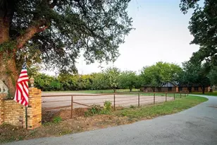 171 Co Rd 1160, Decatur, TX 76234 - Photo 2