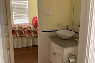 821 Newell Ave, Dallas, TX 75223 - Photo 8