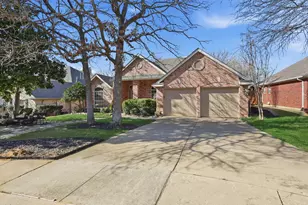 2211 Post Oak Cir, Corinth, TX 76210 - Photo 4