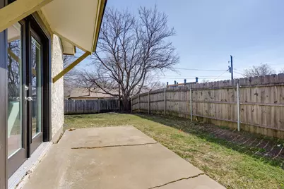 5505 Creek Valley Drive, Arlington, TX 76018 - Photo 18