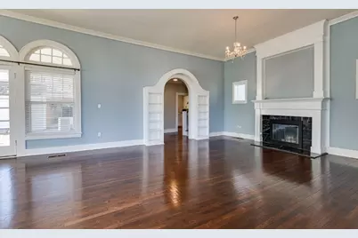 2704 King Street, Greenville, TX 75401 - Photo 6