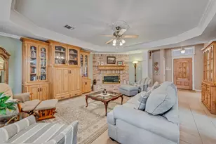 5605 Full Moon Dr, Fort Worth, TX 76132 - Photo 6